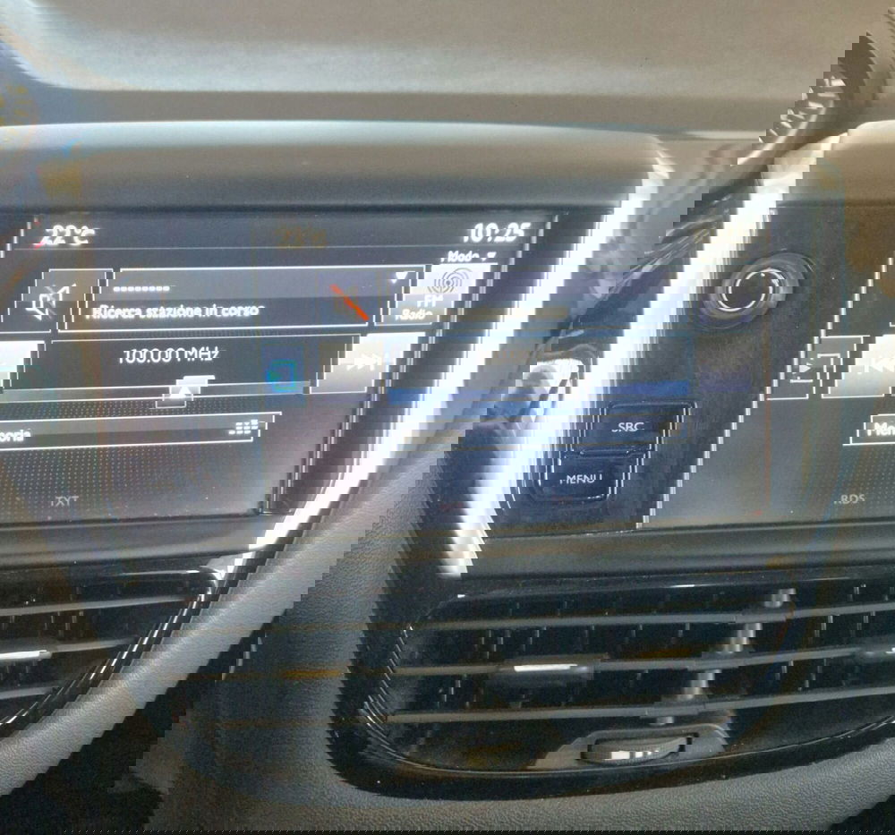 Peugeot 208 usata a Terni (14)