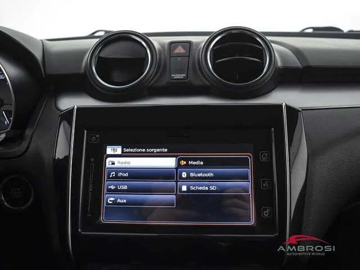Suzuki Swift usata a Viterbo (17)
