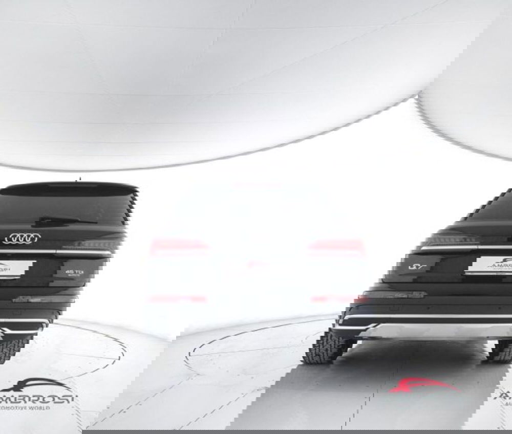 Audi Q7 usata a Perugia (6)