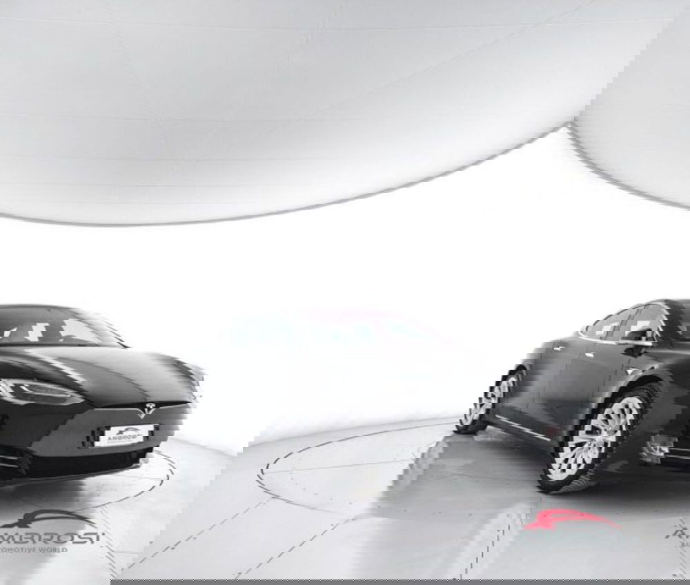 Tesla Model S usata a Perugia (2)