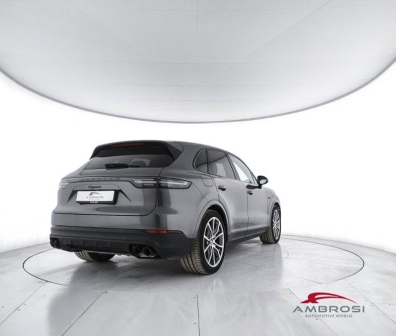 Porsche Cayenne Coupé usata a Perugia (2)