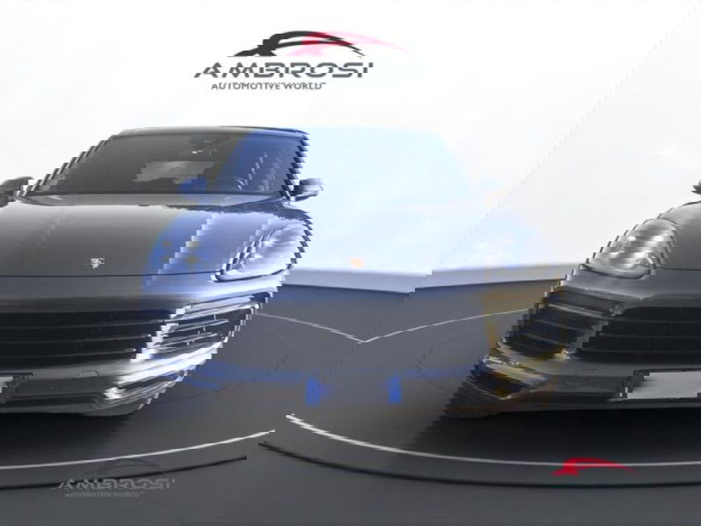 Porsche Cayenne Coupé usata a Perugia (7)