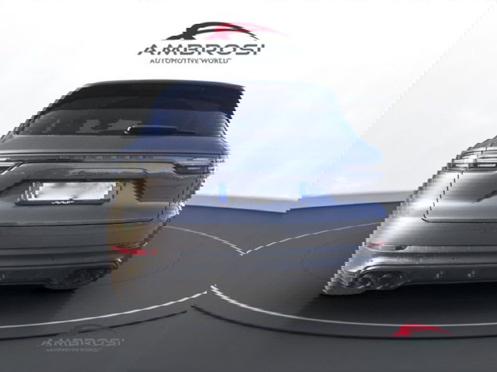 Porsche Cayenne Coupé usata a Perugia (8)