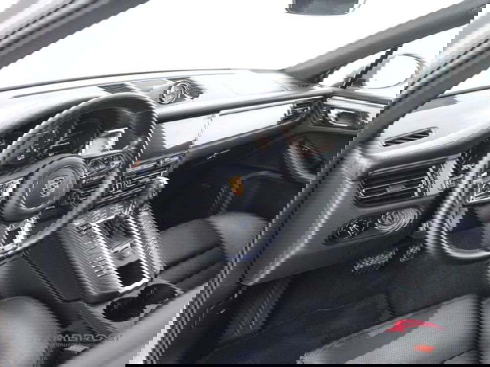Porsche Macan usata a Perugia (8)