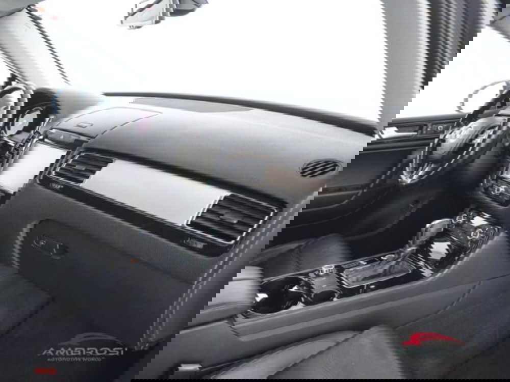 Volkswagen Touareg usata a Perugia (12)