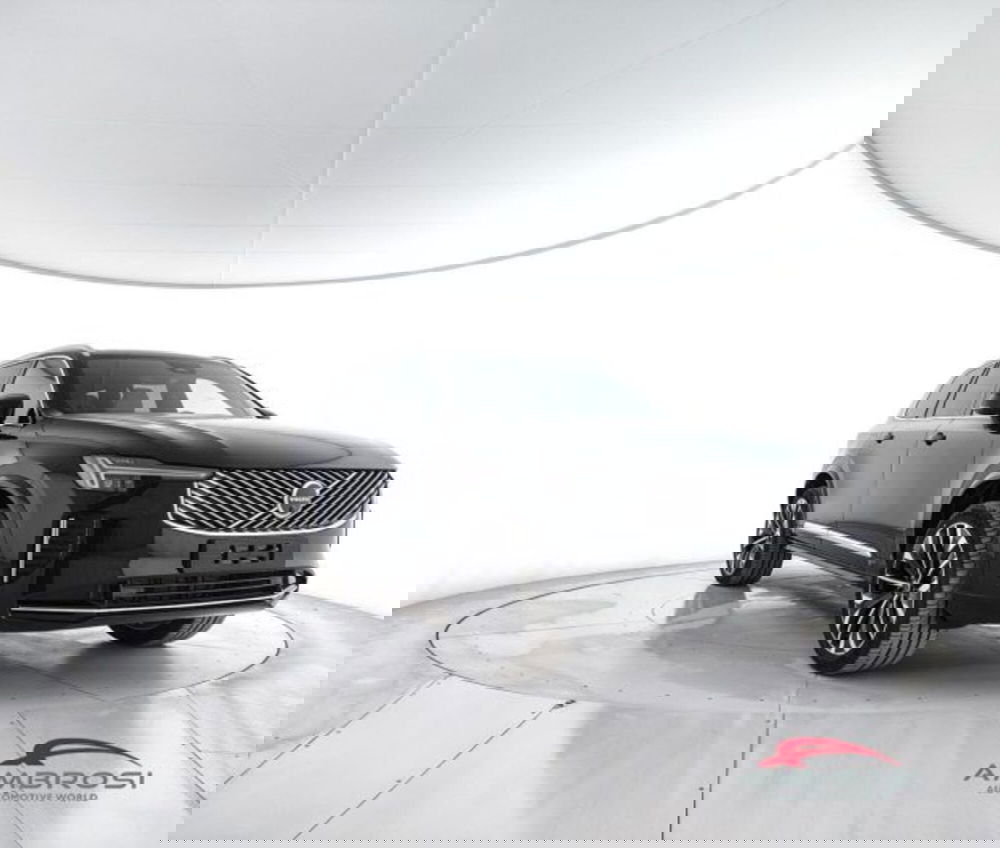 Volvo XC90 nuova a Perugia (2)