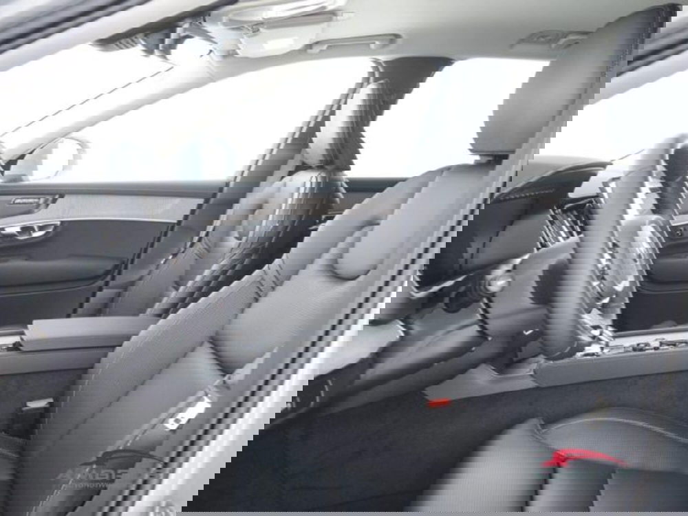 Volvo XC90 nuova a Perugia (8)