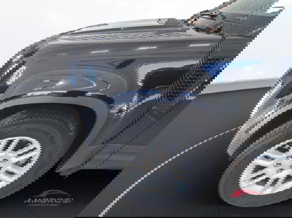 Land Rover Defender usata a Perugia (14)