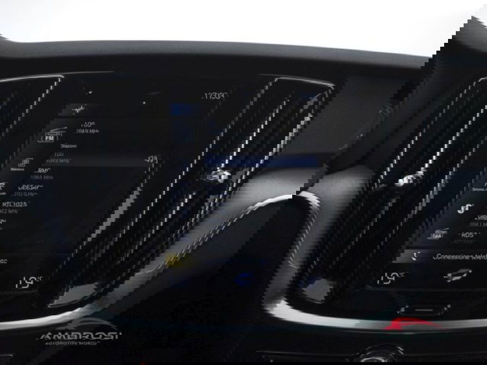 Volvo V60 Cross Country usata a Perugia (14)