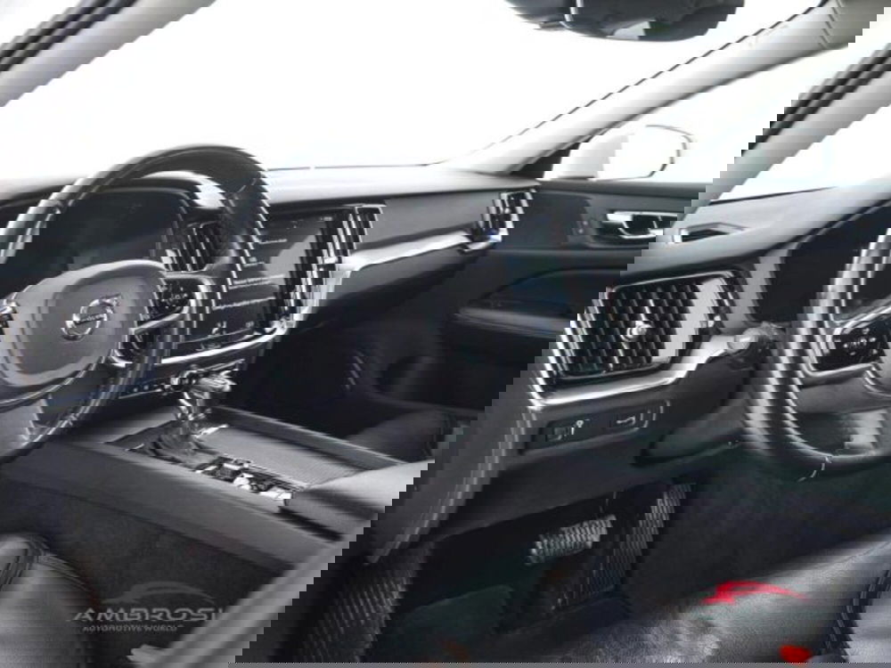 Volvo V60 Cross Country usata a Perugia (8)