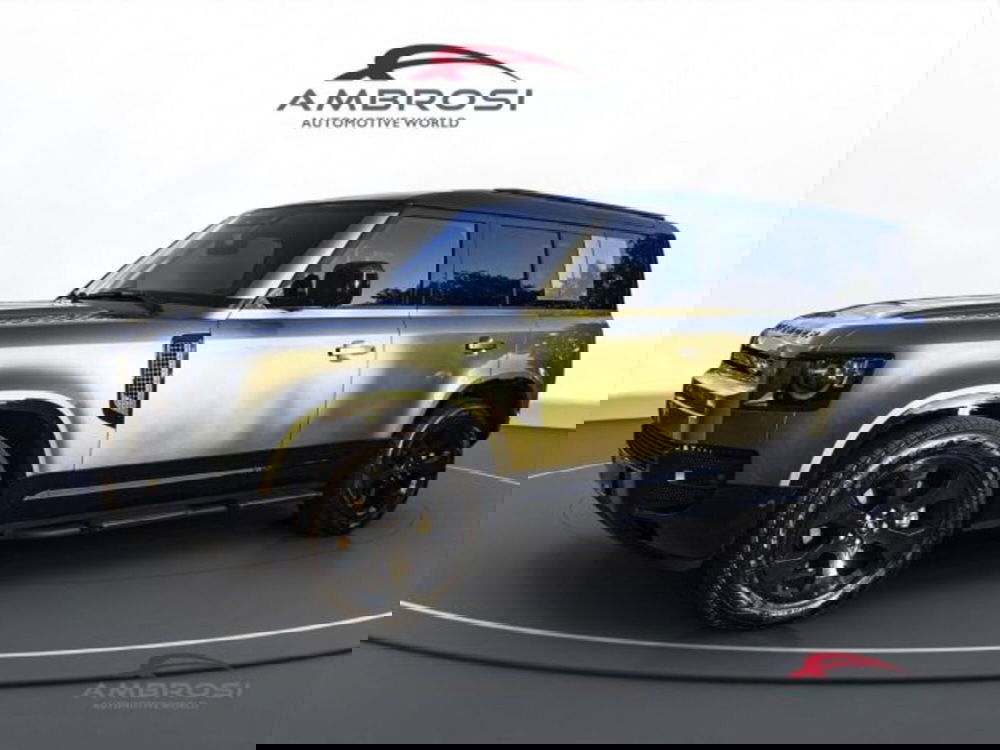 Land Rover Defender nuova a Perugia