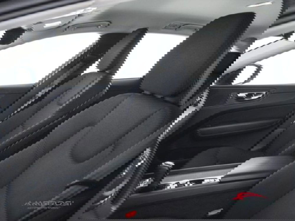 Volvo XC60 usata a Perugia (9)