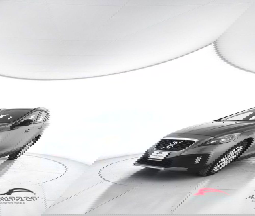 Volvo V40 Cross Country usata a Perugia