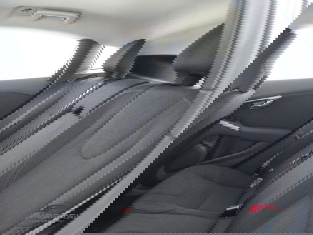 Volvo V40 Cross Country usata a Perugia (10)