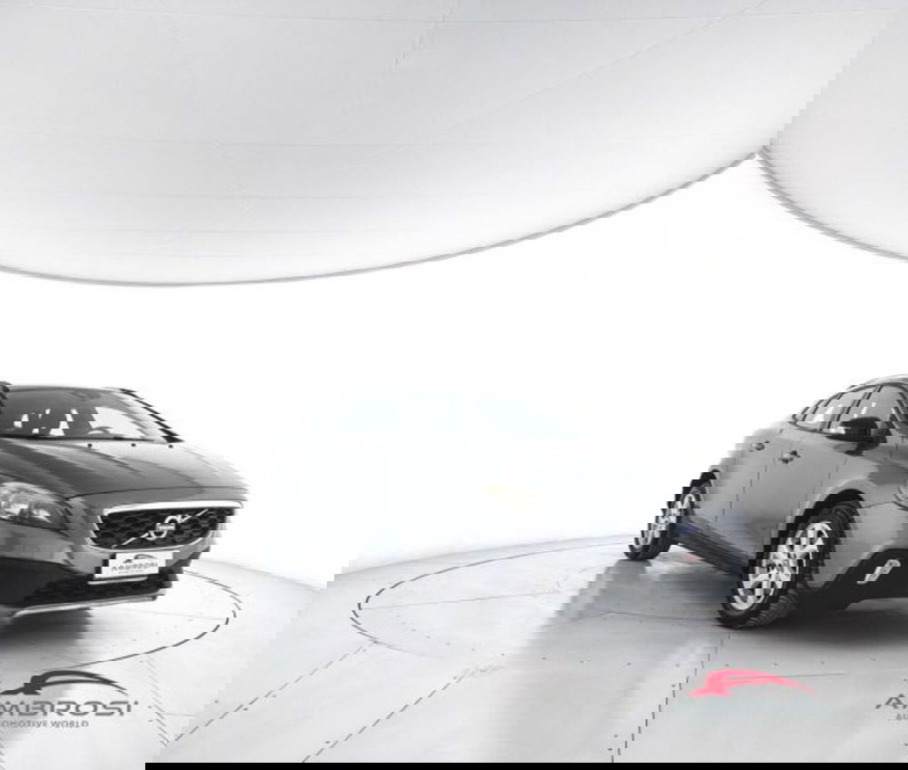 Volvo V40 Cross Country usata a Perugia (2)