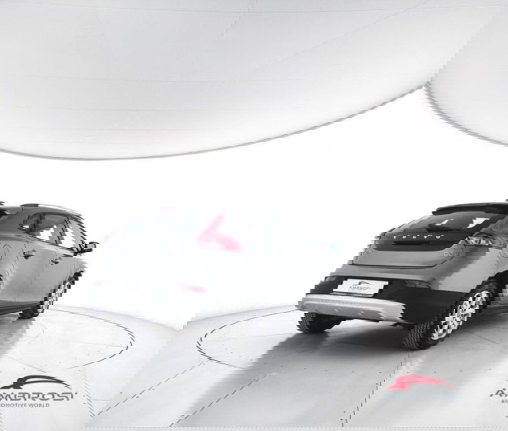 Volvo V40 Cross Country usata a Perugia (3)