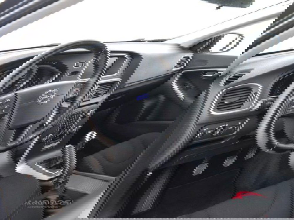 Volvo V40 Cross Country usata a Perugia (8)