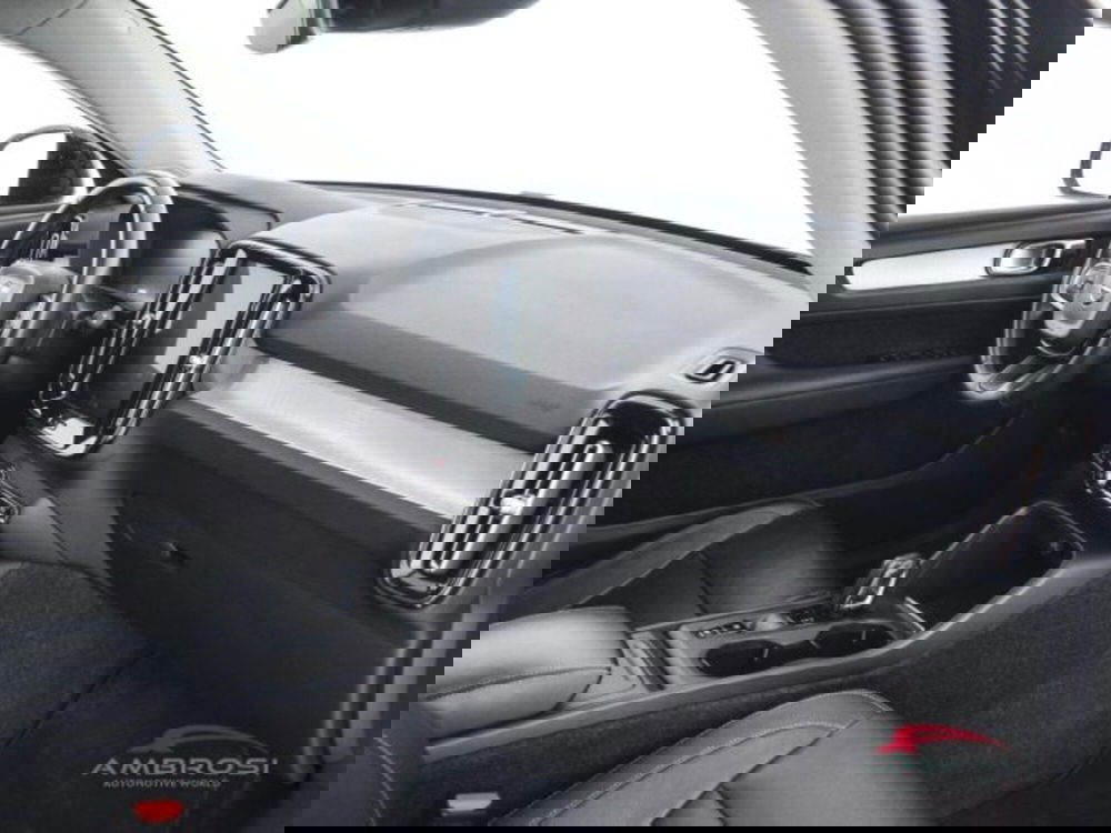 Volvo XC40 usata a Perugia (12)