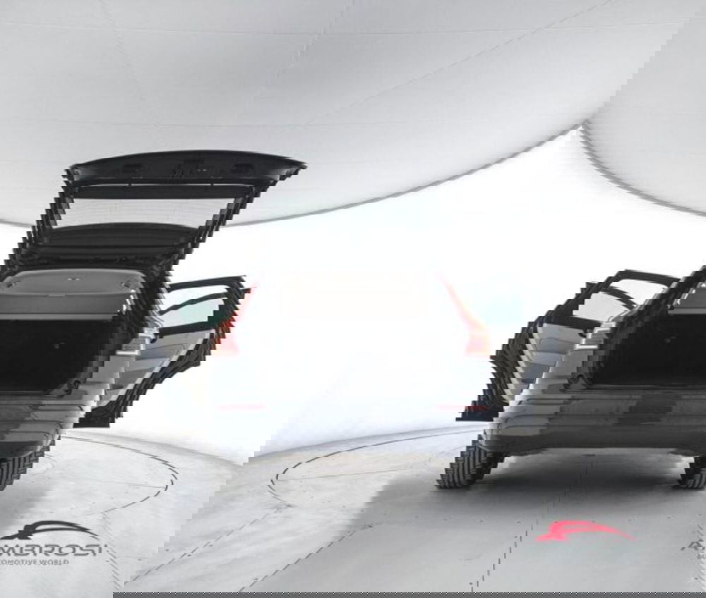 Volvo XC60 usata a Perugia (7)