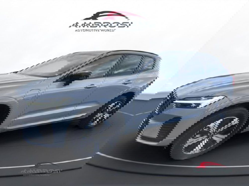 Volvo XC60 nuova a Perugia