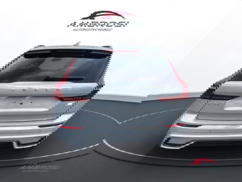 Volvo XC60 nuova a Perugia (8)