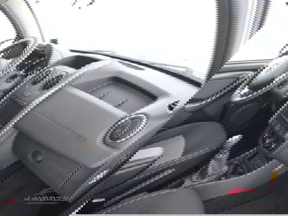 Dacia Duster usata a Perugia (12)