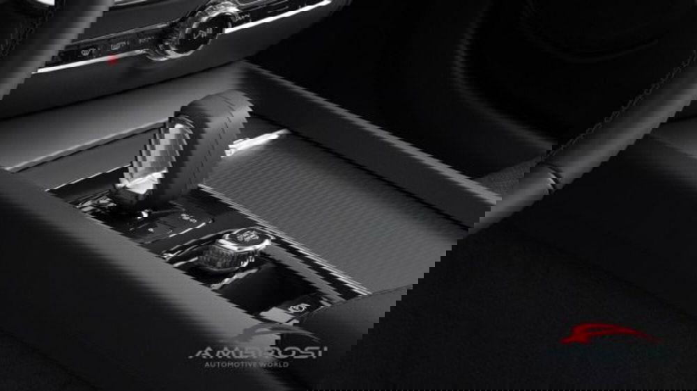 Volvo V60 nuova a Perugia (13)