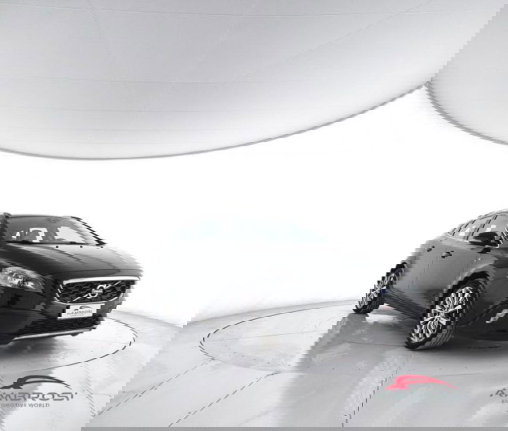 Volvo V40 Cross Country usata a Perugia (2)