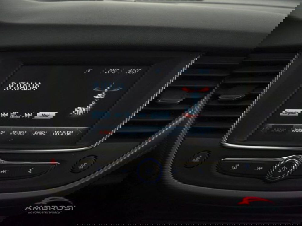 Opel Crossland usata a Perugia (14)