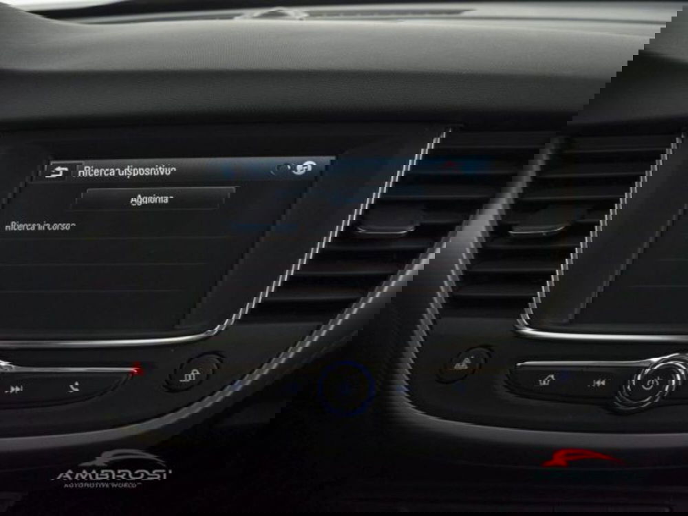 Opel Crossland usata a Perugia (15)