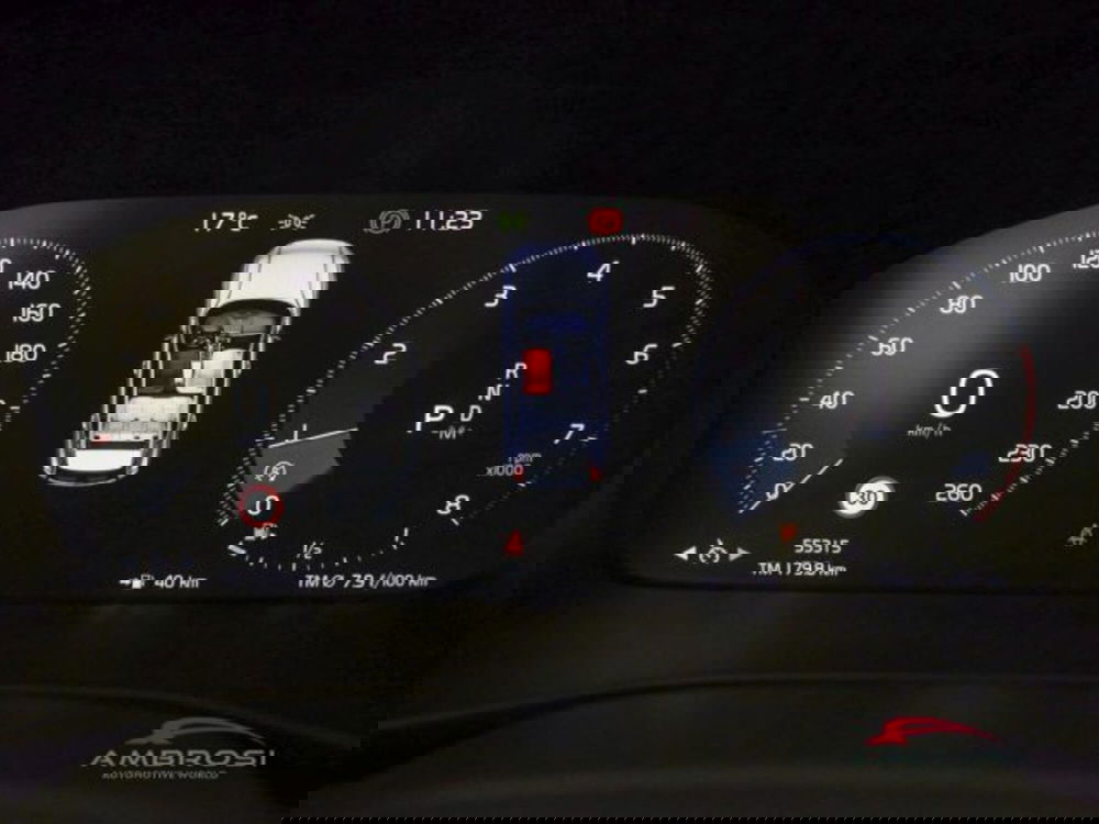 Volvo XC40 usata a Perugia (13)