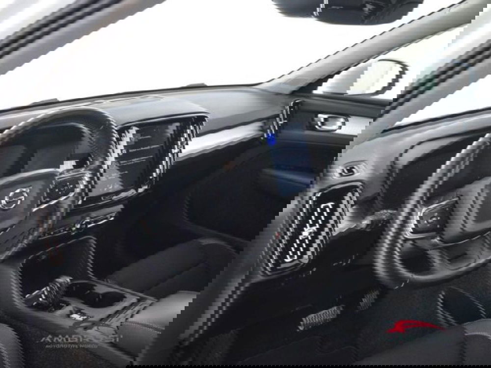 Volvo XC40 usata a Perugia (8)