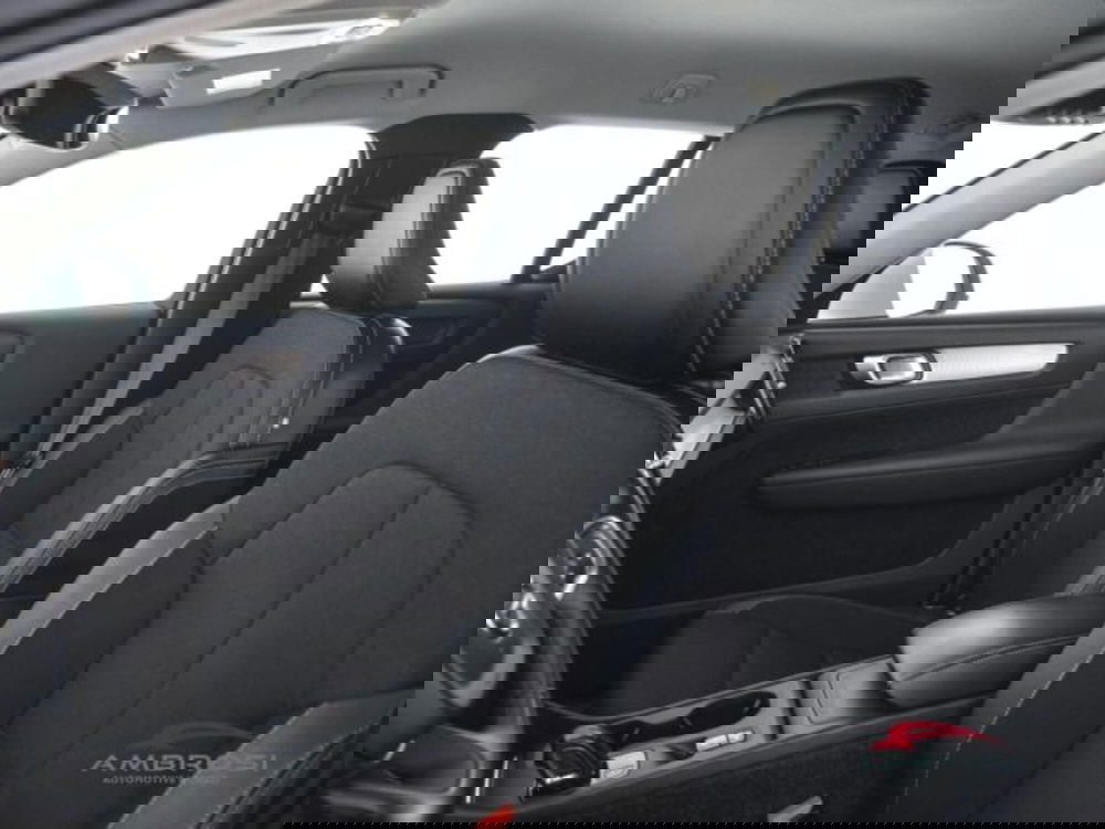 Volvo XC40 usata a Perugia (9)