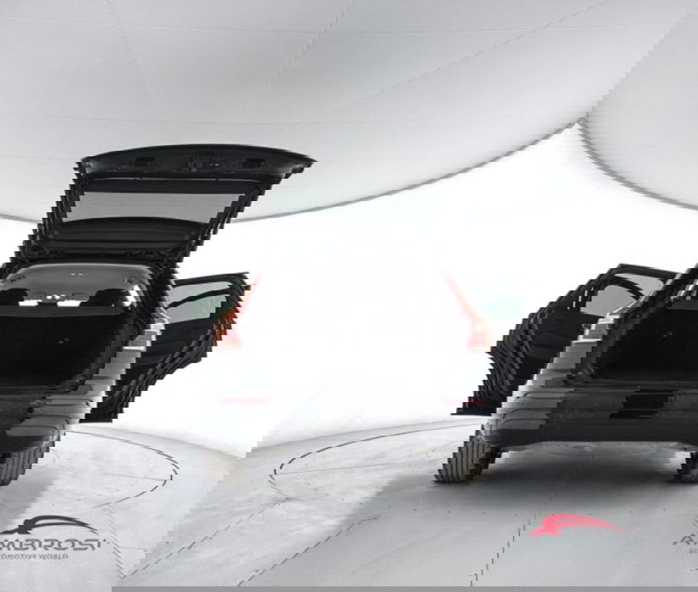 Volvo XC60 usata a Perugia (7)