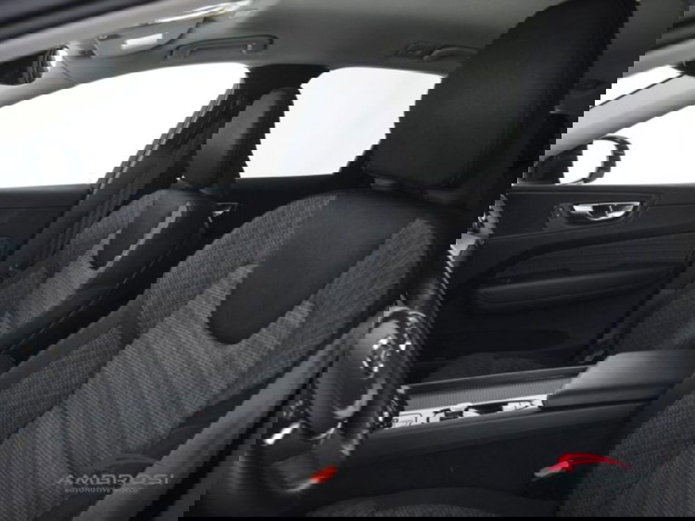 Volvo XC60 usata a Perugia (9)