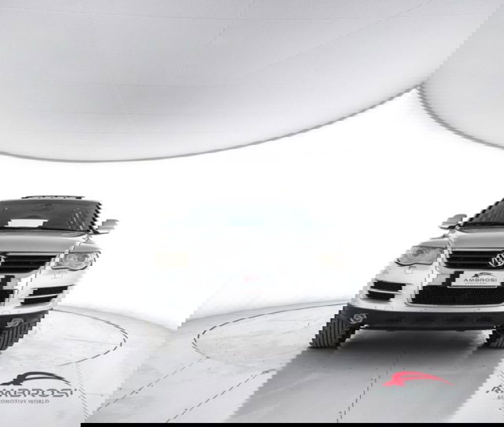 Volkswagen Touareg usata a Perugia (5)