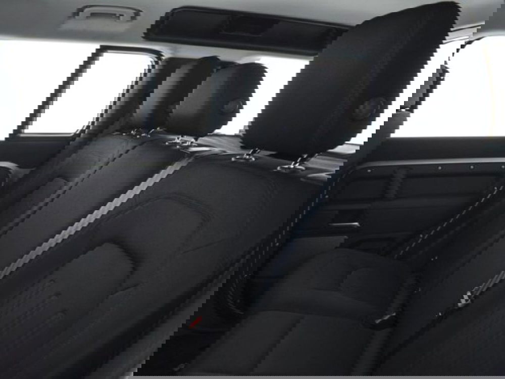 Land Rover Defender usata a Perugia (15)