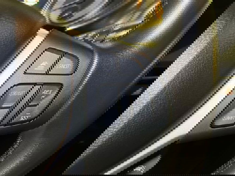 Suzuki Vitara usata a Como (19)