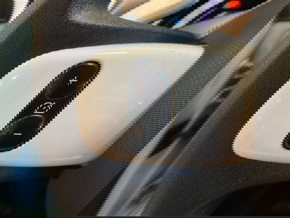 Renault Twingo usata a Como (17)