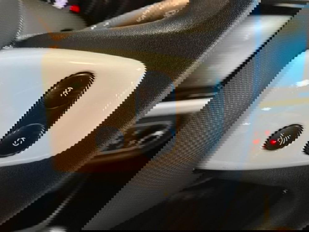 Renault Twingo usata a Como (18)