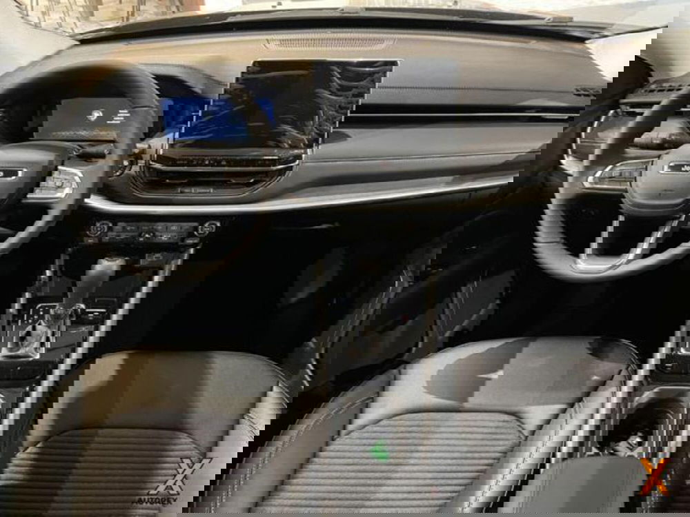 Jeep Compass nuova a Varese (12)