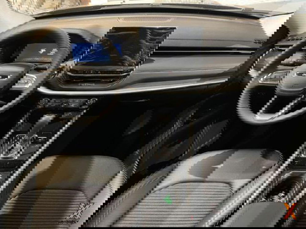 Jeep Compass nuova a Varese (13)