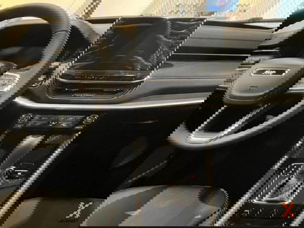 Jeep Compass nuova a Varese (14)