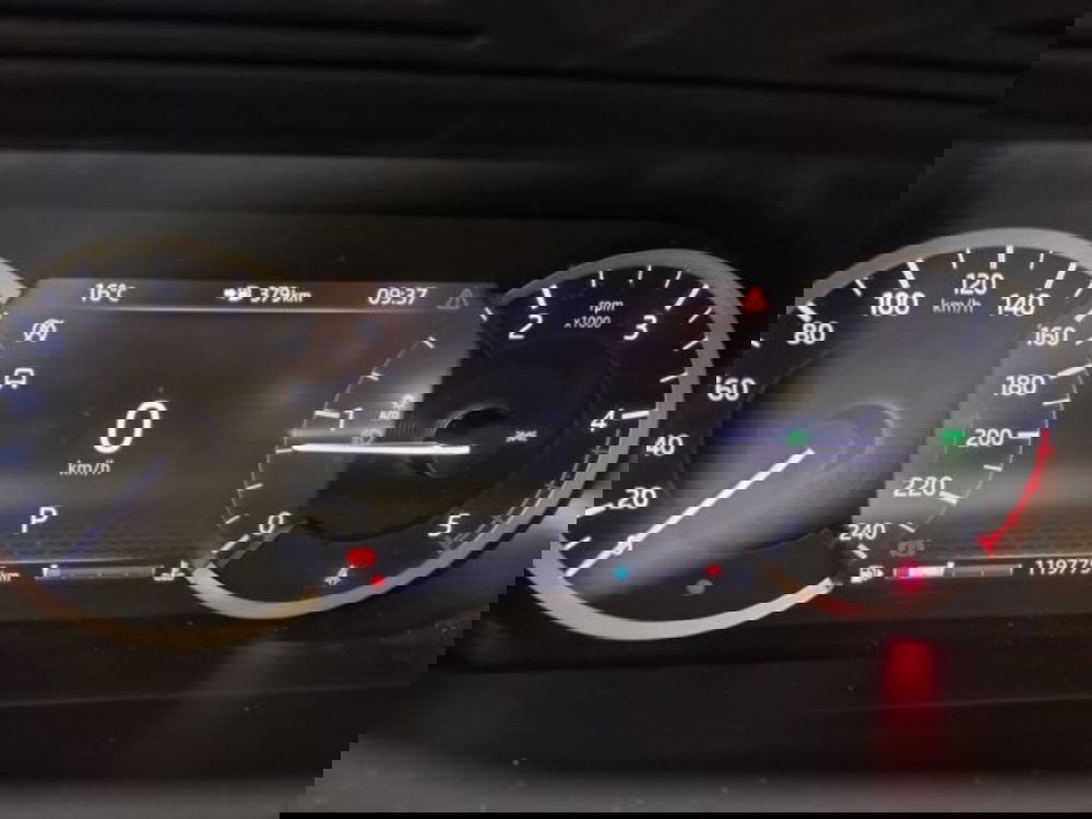 Land Rover Discovery Sport usata a Livorno (11)