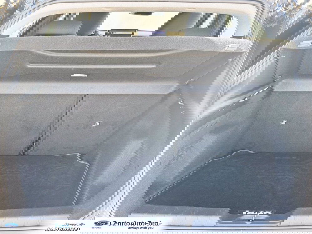 Jeep Avenger usata a Roma (11)