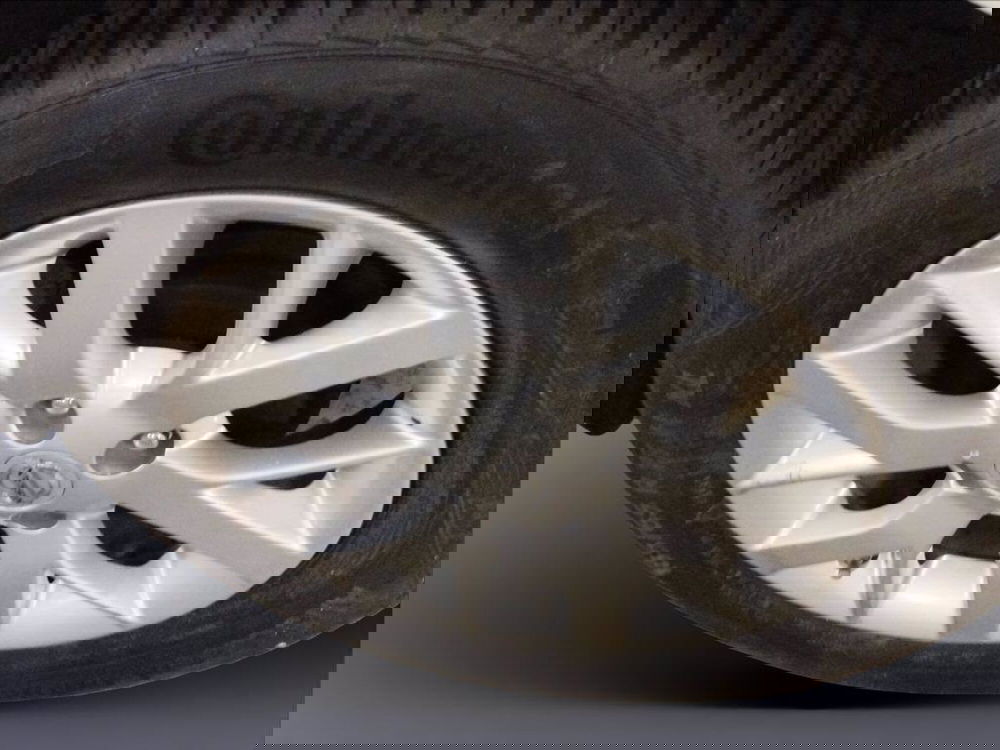 Nissan Note usata a Milano (13)