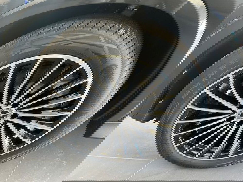 Mercedes-Benz GLC nuova a Potenza (18)