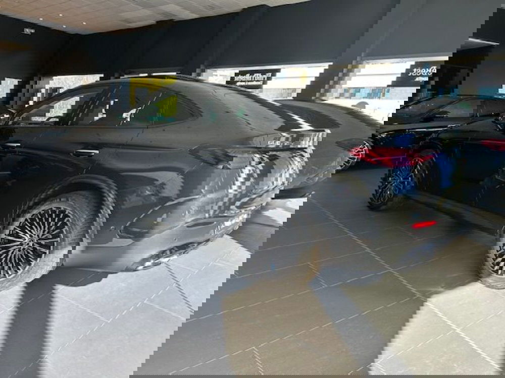 Mercedes-Benz GLC nuova a Potenza (4)