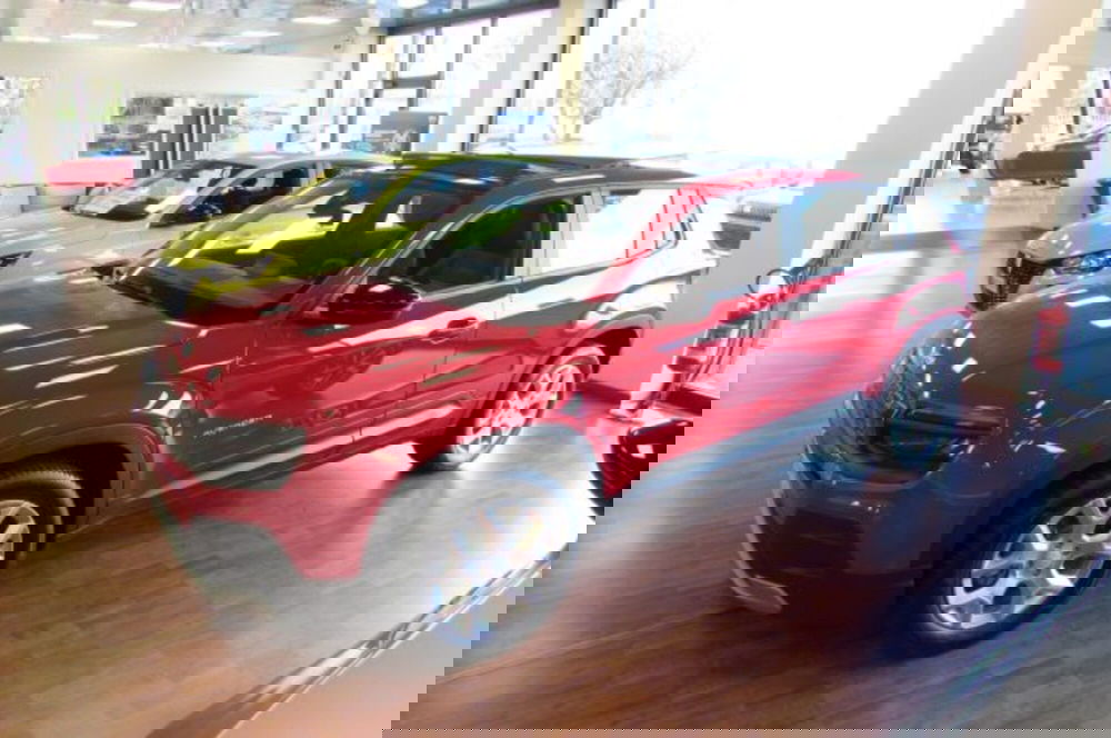 Jeep Avenger usata a Milano