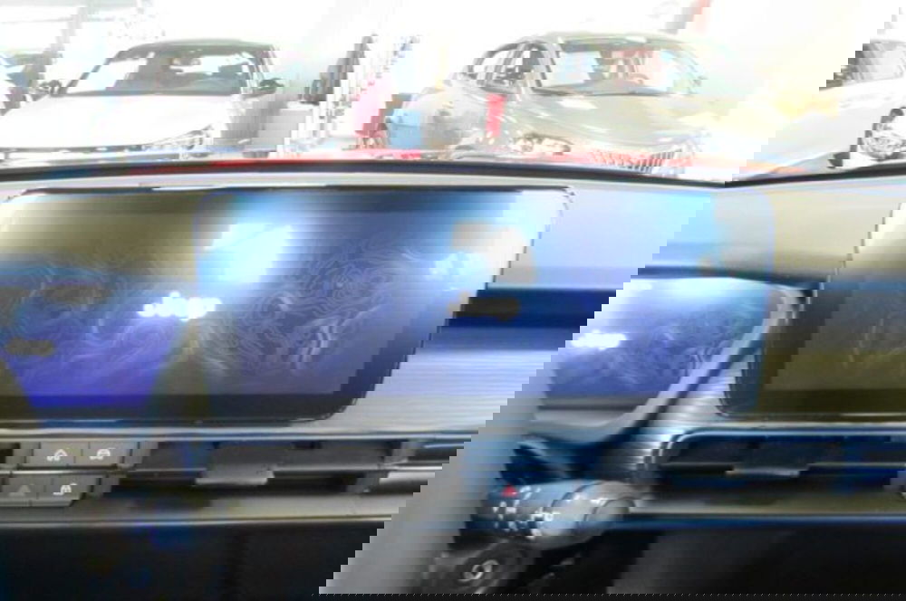 Jeep Avenger usata a Milano (10)